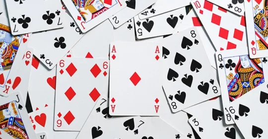How to Stay Safe When Playing at Online Casinos